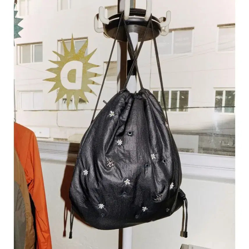[BUNJANG] Zo&amp;Friends x Kolle String Bag Daisy Quilting - GD / (급처)조앤프렌즈 꼴레 콜라보 스트링백 (미사용) 지드래곤 GD