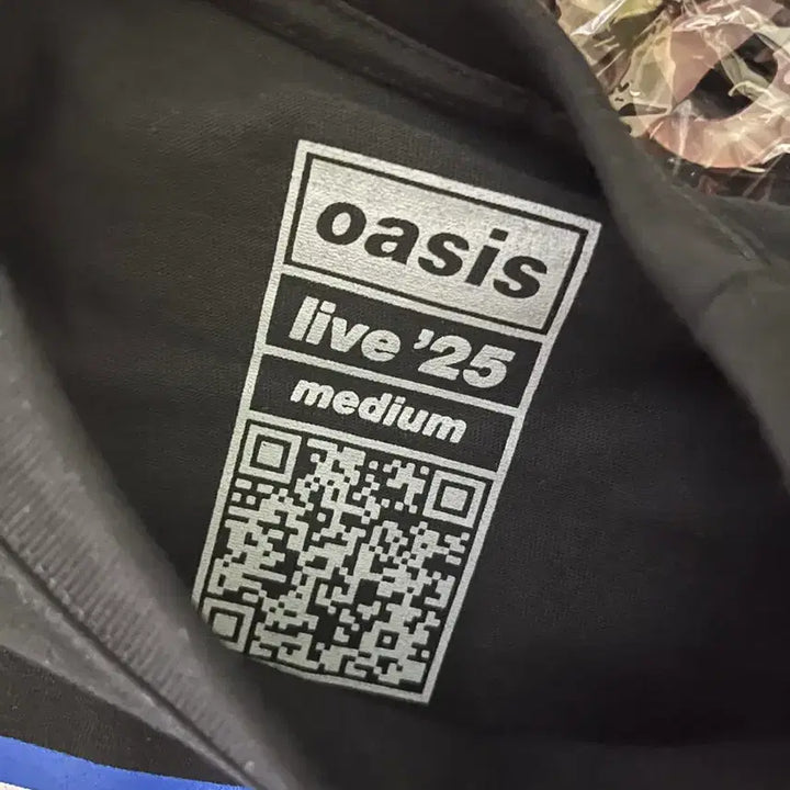 [BUNJANG] Oasis Live 25 Seoul T-Shirt Black M / oasis 라이브 25 서울 티셔츠 블랙 M