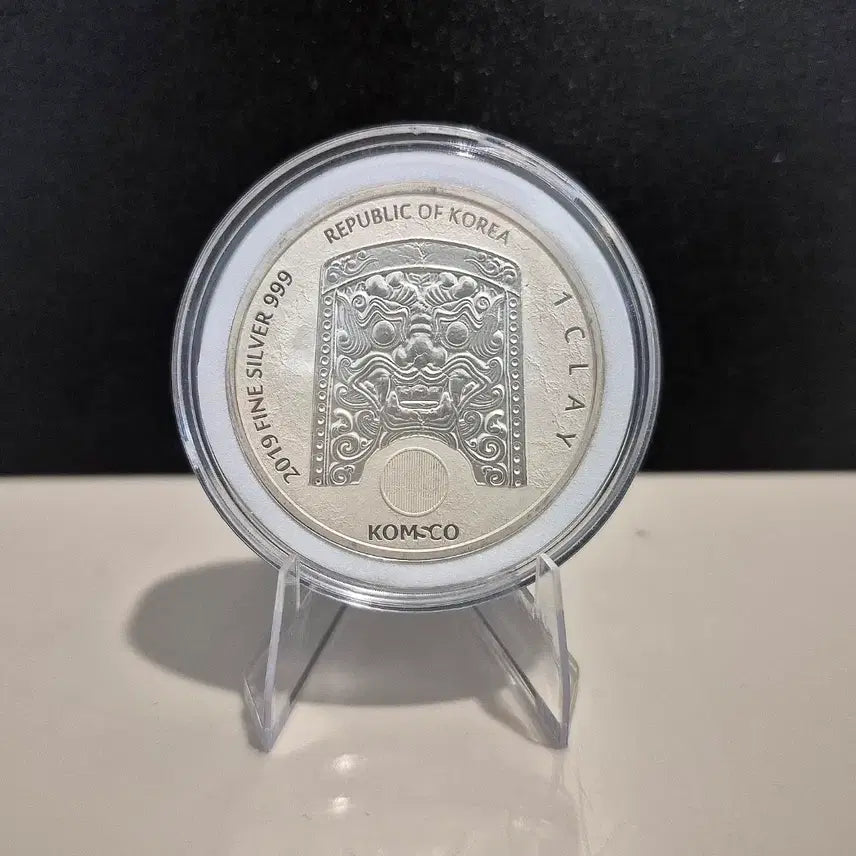 [BUNJANG] Chi Woo Cheon Wang 1 oz Silver Medallion .999 Purity / 치우천왕  1온스 은메달 순도99.9
