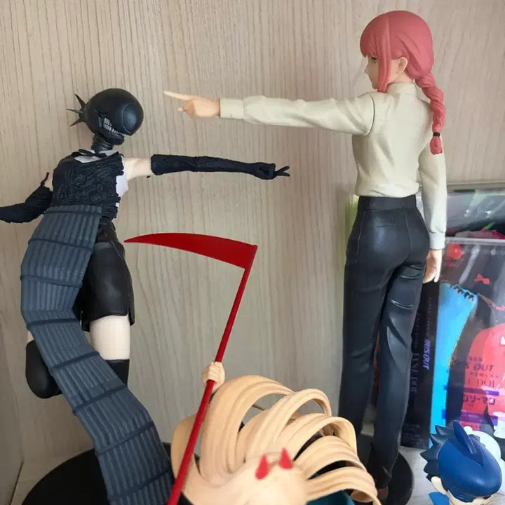 [BUNJANG] Chainsaw Man Makima Figure / 체인소맨 마키마 피규어