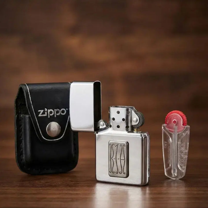 [BUNJANG] Vintage Zippo Lighter with Genuine Leather Case and Flint / 빈티지 지포(Zippo) 라이터 + 정품 가죽 케이스 + 부싯돌 포함