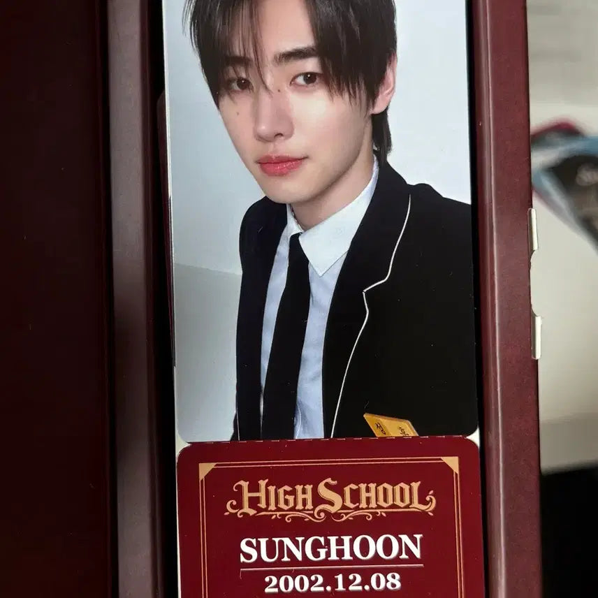 [BUNJANG] Enhypen World High School Basic Sunghoon Full Set / 엔하이픈 월드 하이스쿨 베이직 성훈 전 구성품 양도