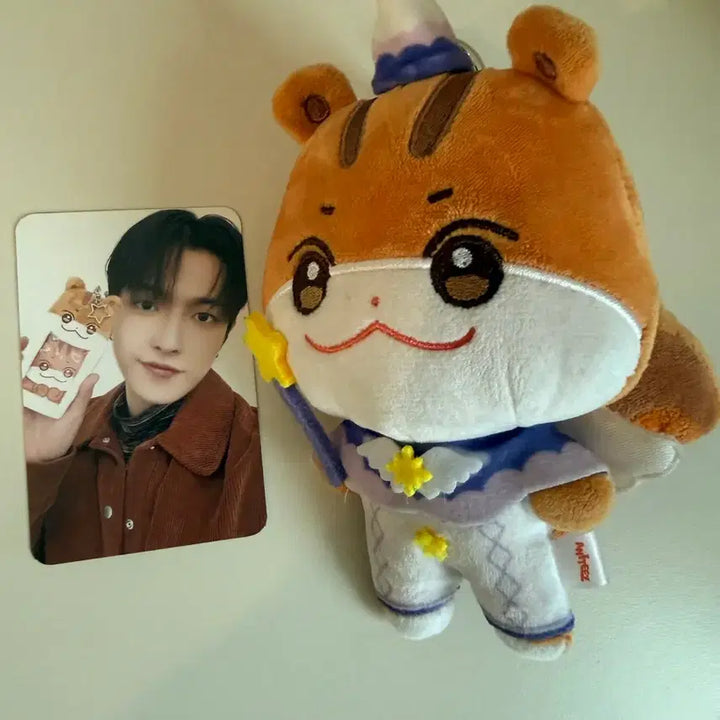 [BUNJANG] ATEEZ Hongjoong Dreamland Jjoongrami Doll / 에이티즈 홍중 인형 드림랜드 쭝라미 판매합니다