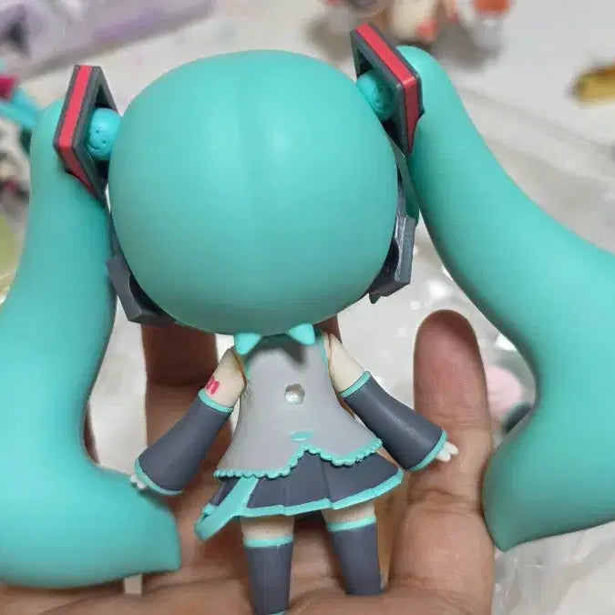 [BUNJANG] Nendoroid 2306 Miku Cinnamonroll Unsealed / 개봉전시 넨도로이드 2306 미쿠 시나모롤 넨도