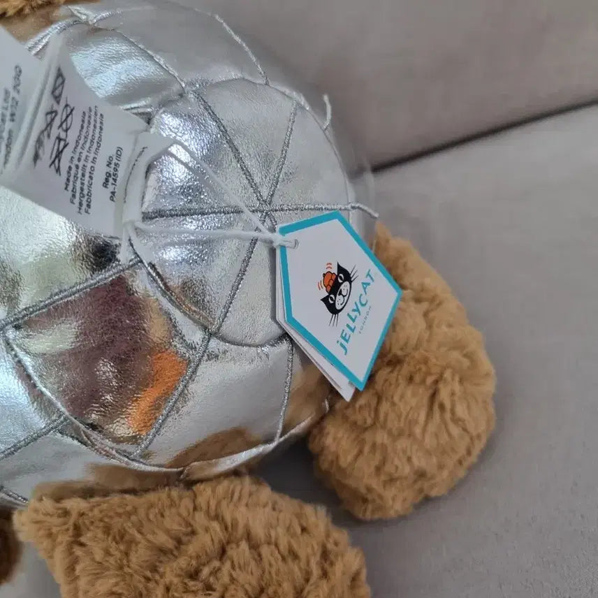 [BUNJANG] Jellycat Bartholomew Bear Disco Ball Plush / 젤리캣 더현대 스토어 디스코볼 바톨로뮤 베어+스티커