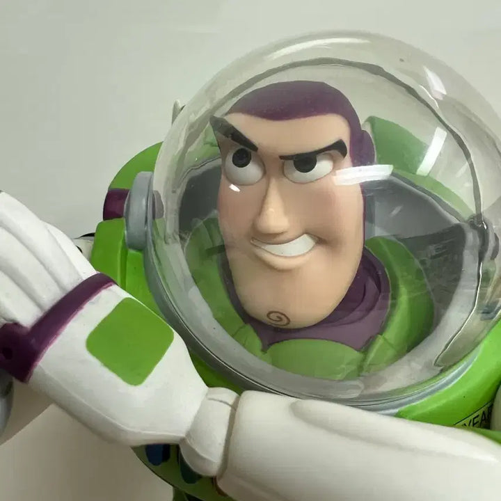 [BUNJANG] Medicom Toy Toy Story Buzz Lightyear Figure / 메디콤토이 토이스토리 버즈라이트이어 피규어
