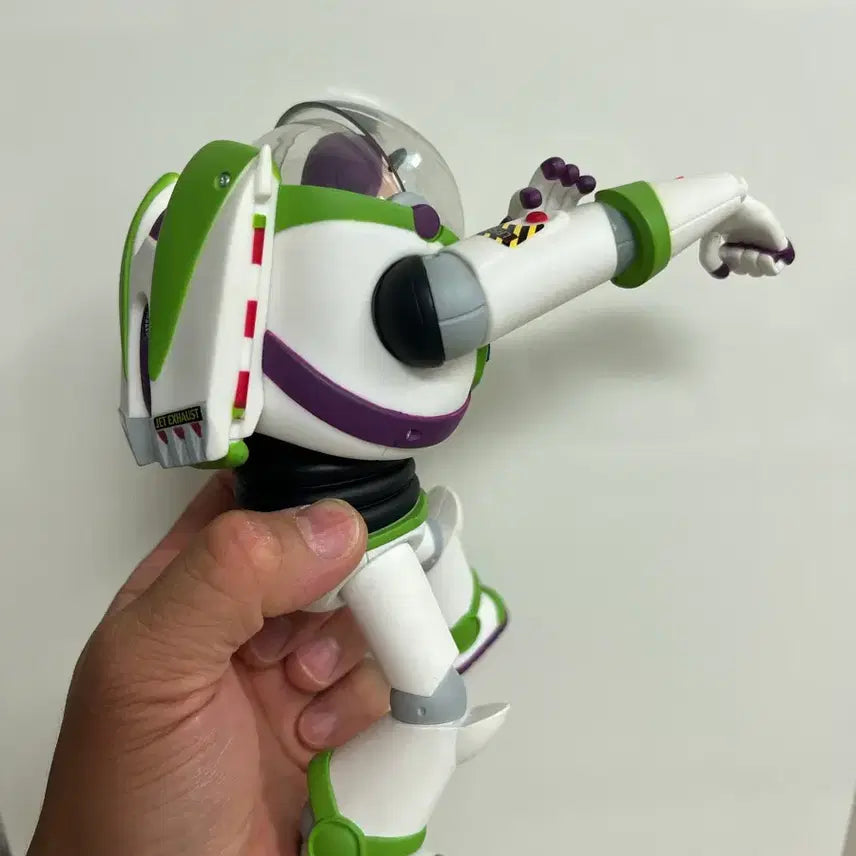[BUNJANG] Medicom Toy Toy Story Buzz Lightyear Figure / 메디콤토이 토이스토리 버즈라이트이어 피규어