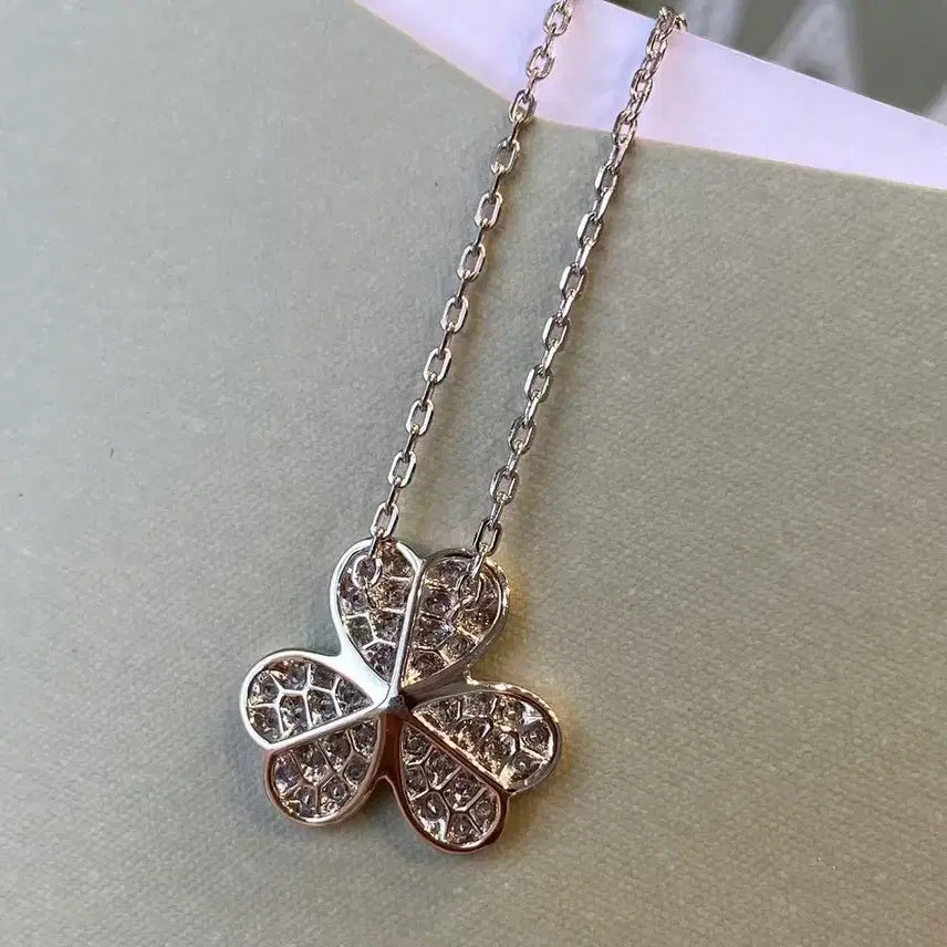 [BUNJANG] Van Cleef &amp; Arpels Frivole Mini Flower Diamond Necklace 18K White Gold 40cm / 반클리프 아펠 프리볼 미니 꽃 다이아 목걸이 화이트골드 40cm