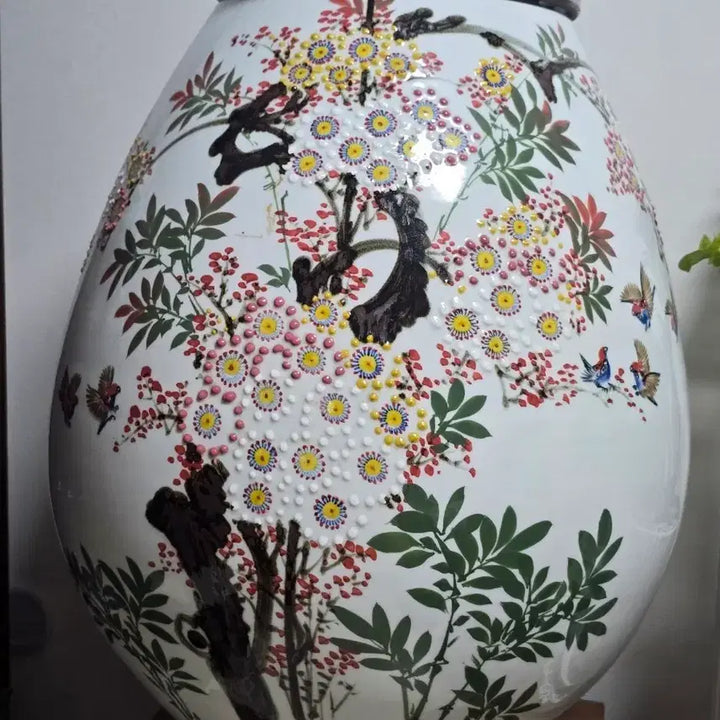 [BUNJANG] Ceramic Vase with Floral and Bird Motif / 도자기 화병 꽃 문양 새 그림 고급스러워요