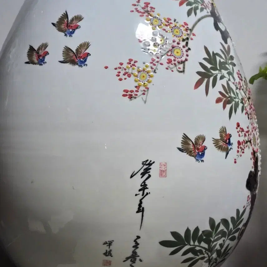 [BUNJANG] Ceramic Vase with Floral and Bird Motif / 도자기 화병 꽃 문양 새 그림 고급스러워요