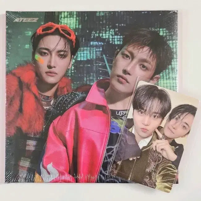 [BUNJANG] ATEEZ GOLDEN HOUR : Part.5 BAD Unit Digipack Album with TokTok Exclusive Photocard (Seonghwa &amp; Hongjoong) / 에이티즈 골든아워5 BAD 유닛 디지팩 앨범 톡톡 특전 성화 홍중