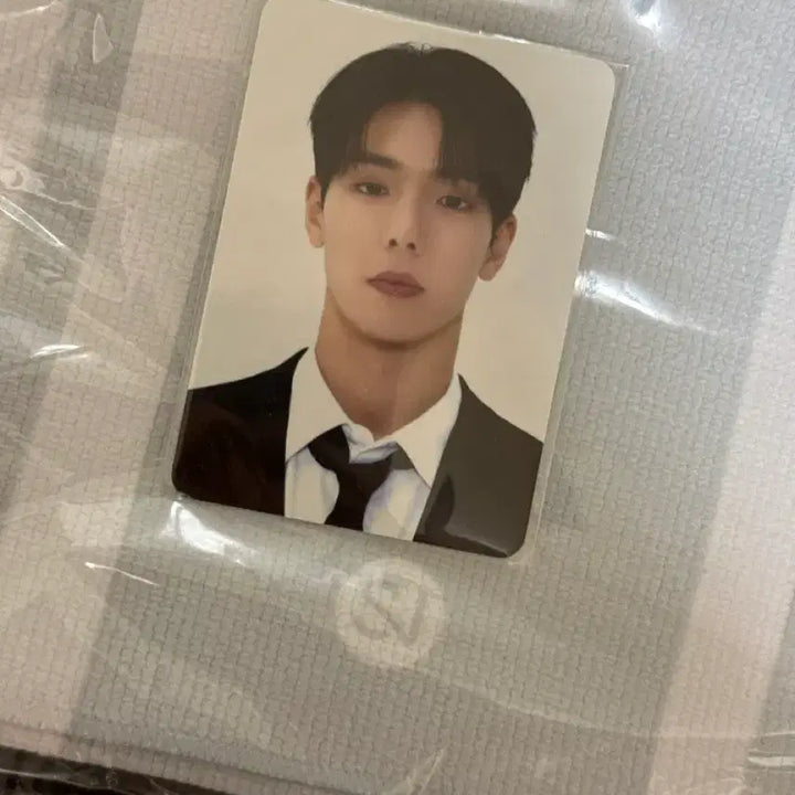 [BUNJANG] MONSTA X CONNECT X MD Sports Set Shownu (New) / 몬스타엑스 커넥트엑스 엠디 스포츠세트 셔누 (새상품)