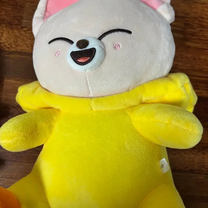 [BUNJANG] Stray Kids SKZOO BbokAri Outfit Change Doll / 스트레이키즈 스키즈 폭시니 뽁아리 의상체인지 인형 양도