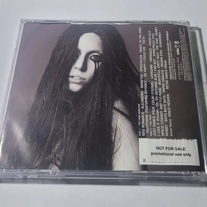 [BUNJANG] Lady Gaga The Fame Monster 2CD Album / [CD] 레이디 가가 Lady Gaga - The Fame Monster