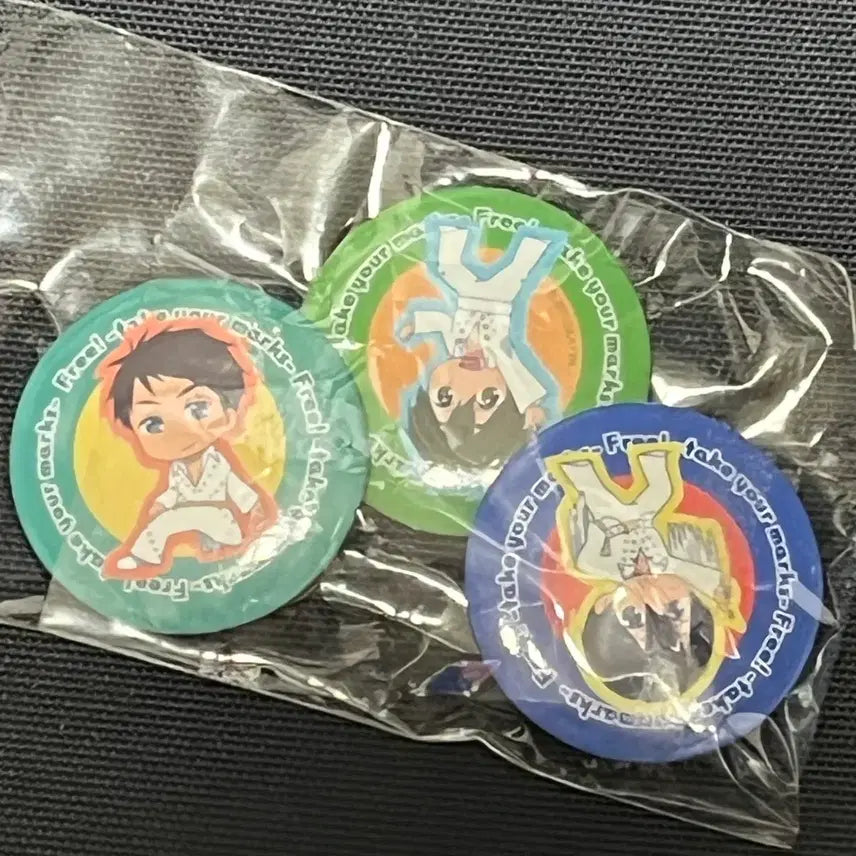 [BUNJANG] Free! Take Your Marks! Nanase Haruka, Tachibana Makoto, Mitsuoka Rin, Yamazaki Sousuke Mini Can Badge Set / Free! take your mark 하루카 마코토 린 소스케 캔뱃지 프리