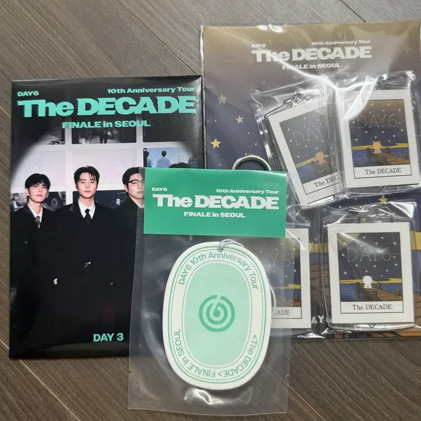 [BUNJANG] Day6 Decade Encore Concert Finale Mak-kon Entrance Gift &amp; Made Gift / 데이식스 데케이드 앙콘 막콘 입장기프트 마데기프트