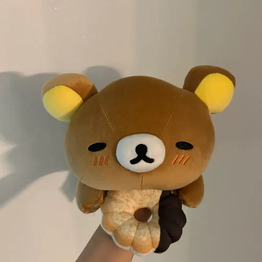 [BUNJANG] Rilakkuma Mister Donut Plush Doll 2025 / 리락쿠마 미스터도넛 누이 인형 2025