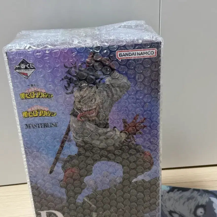 [BUNJANG] My Hero Academia Stain Figure (D Prize) &amp; Stain Canvas Board (Sealed) / 미개봉 현물) 히로아카 나히아 스테인 피규어 D상 + 스테인 캔버스 보드