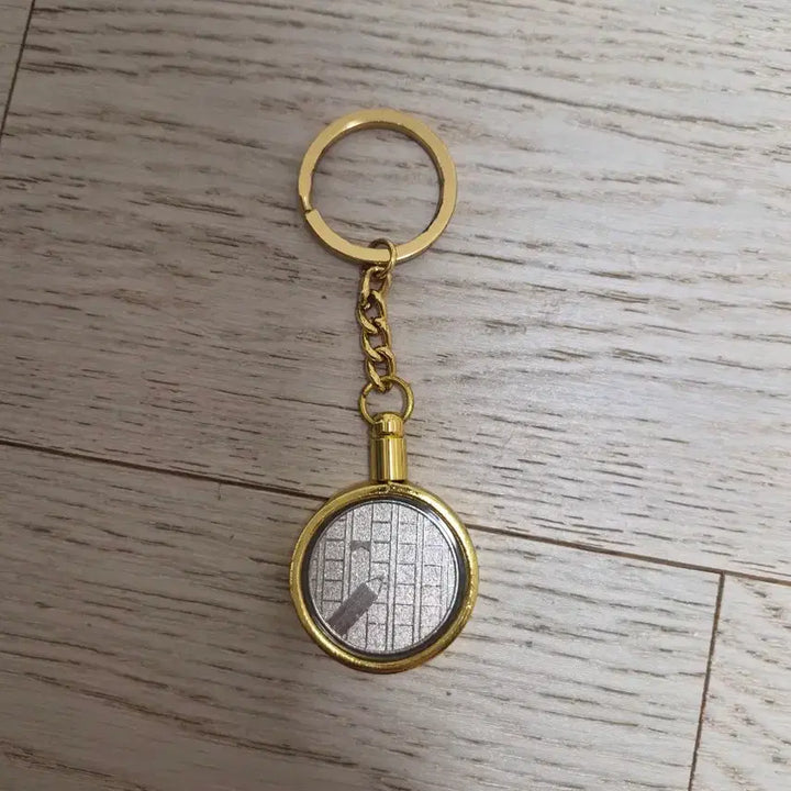 [BUNJANG] Yorushika Ichininshou Gacha Coin with Coin Case Keychain / 요루시카 일인칭 가챠 코인
