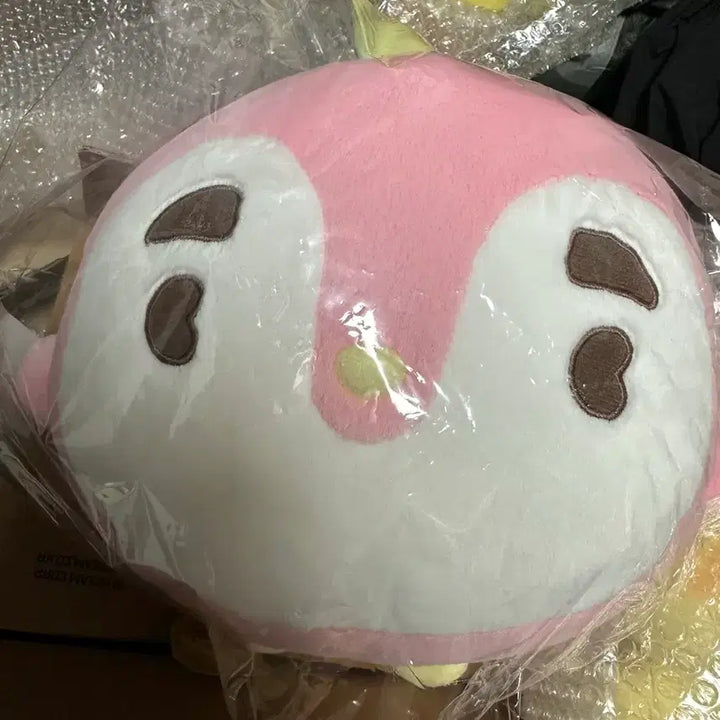 [BUNJANG] EXO D.O. Do Kyungsoo Hug Doll Ping-guini / 엑소 디오 도경수 허그 인형 핑귀니 양도