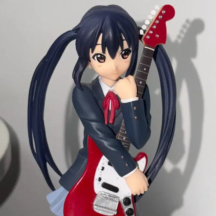 [BUNJANG] K-ON! Azusa ACNYAN Guitar Figure / 케이온! 아즈사 아즈냥 기타 피규어