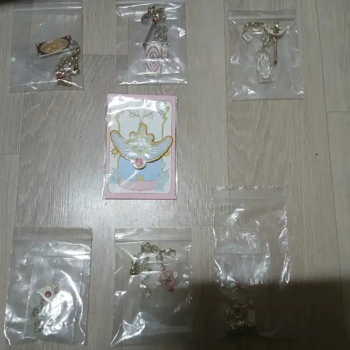 [BUNJANG] OST Cardcaptor Sakura Keyring Set / 오에스티 카드캡터체리 카드 열쇠고리 세트 팝니다.