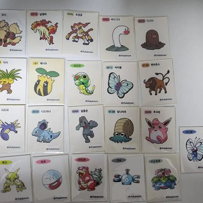 [BUNJANG] Pokemon Stickered Set - 21 Pieces - With Imperfections / (하자,공뎀) 포켓몬 띠부씰 21장 일괄