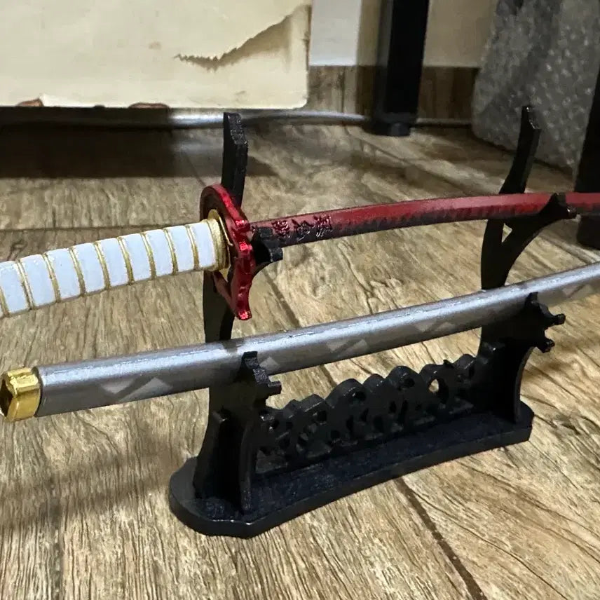 [BUNJANG] Kyojuro Rengoku Sword Figure (Unsealed) / (개봉) 택포 1.5 렌고쿠 검 피규어