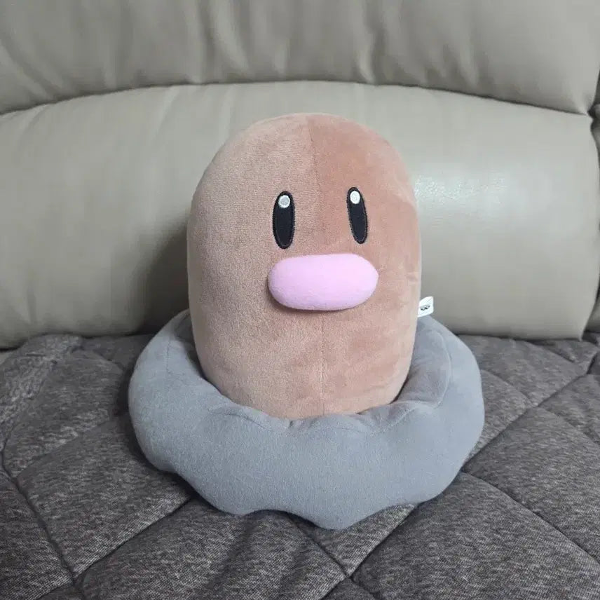 [BUNJANG] Diglett Plush Toy / 포켓몬 디그다 인형