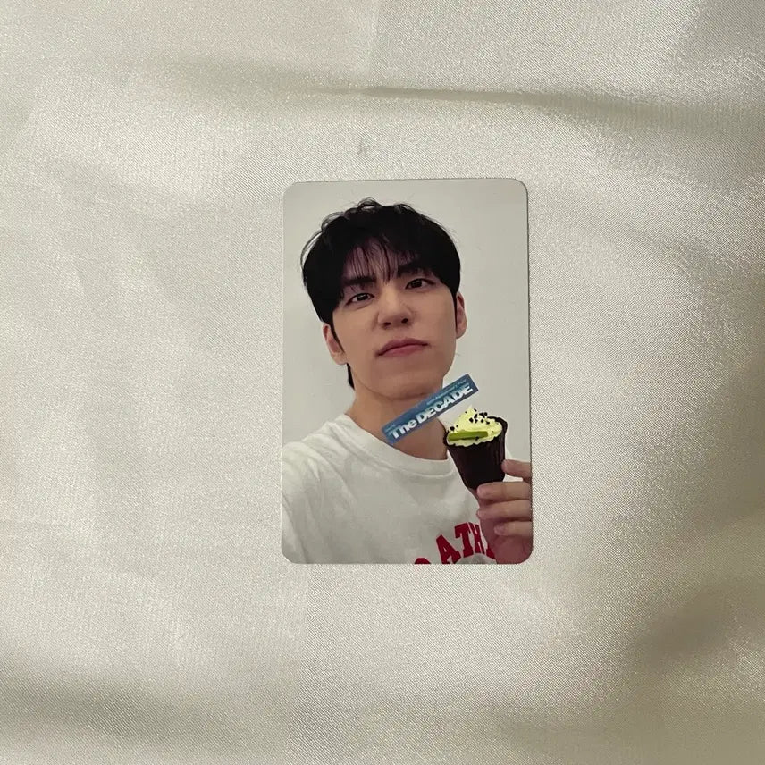 [BUNJANG] Day6 The Decade Concert Merchandise Wonpil Photocard Cupcake Version / 데이식스 더데케이드 막콘 입장 기프트 포카 원필 컵케이크