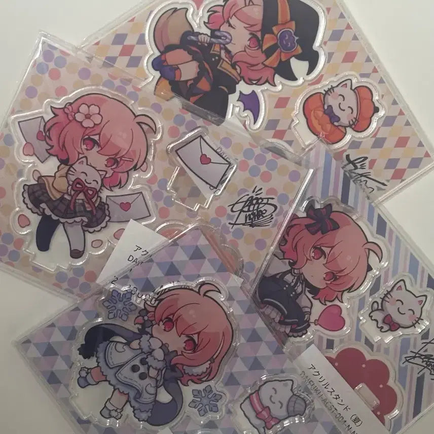 [BUNJANG] nqrse Spring Summer Fall Winter Acrylic Stand Set / 나루세 우타이테 nqrse 봄 여름 가을 겨울 아크릴 스탠드 세트