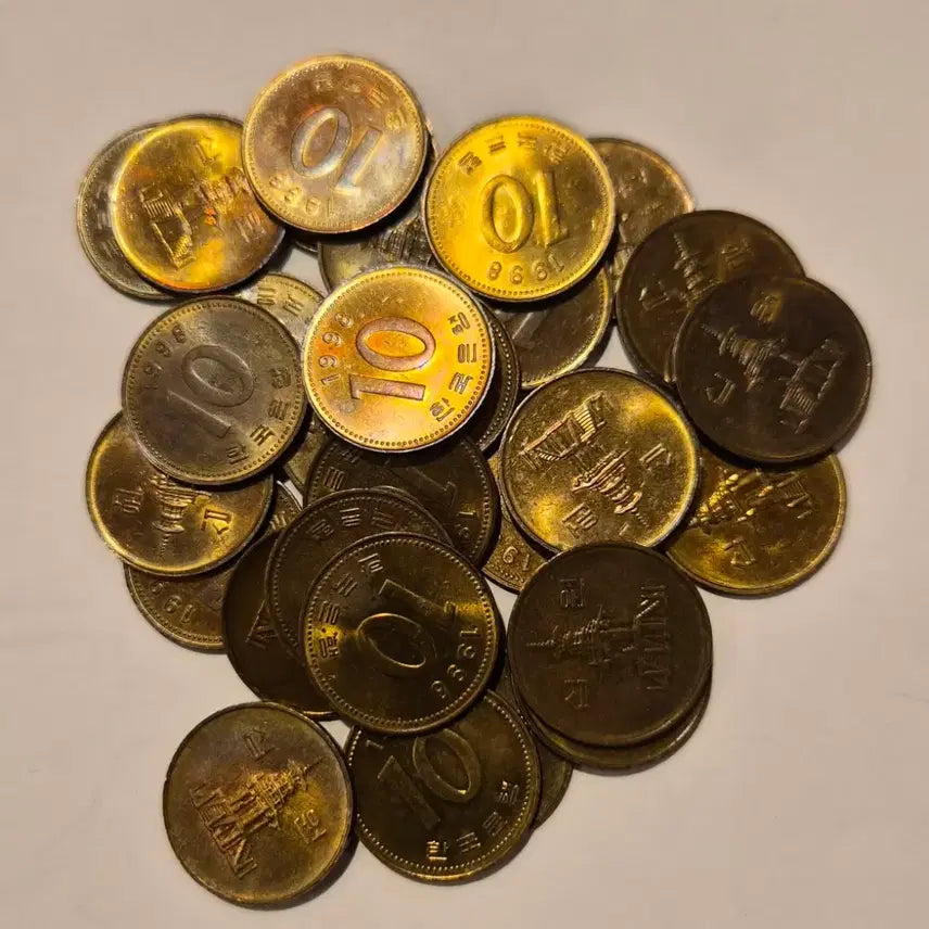 [BUNJANG] 1998 10 Won Coins - Bundle of 30 / 1998년 10원 동전 30개 일괄