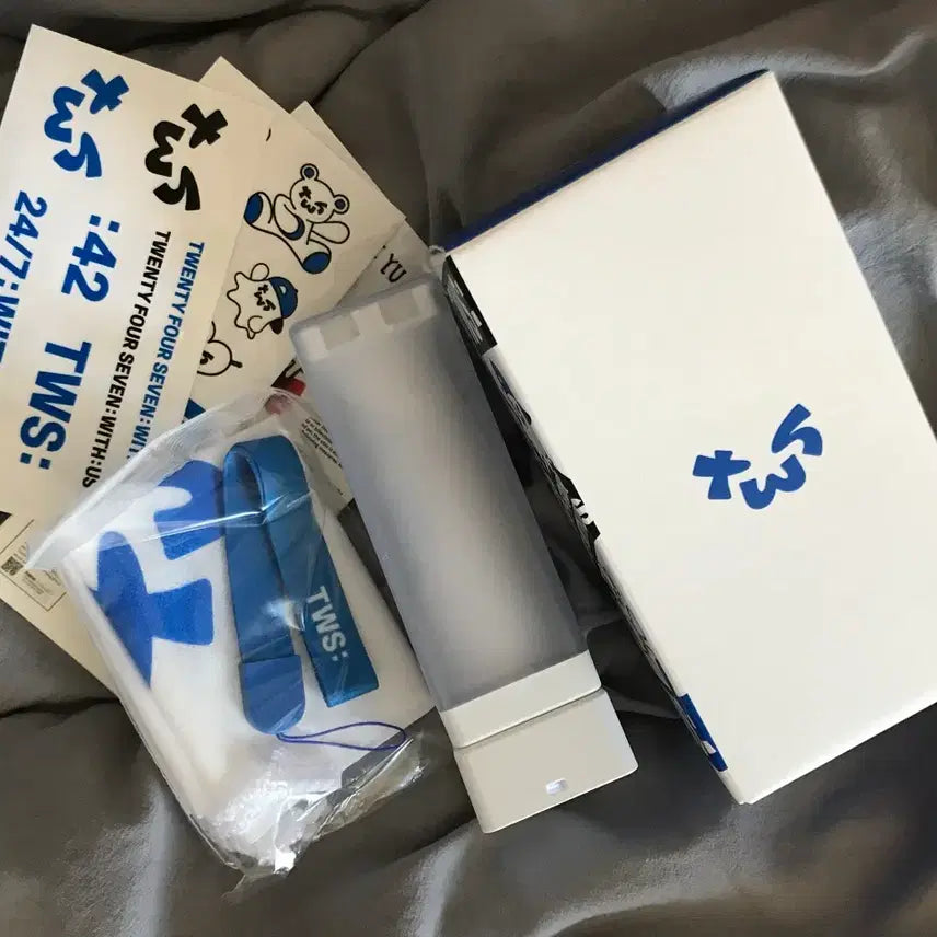 [BUNJANG] TWS Official Light Stick / 투어스 응원봉 판매합니다!