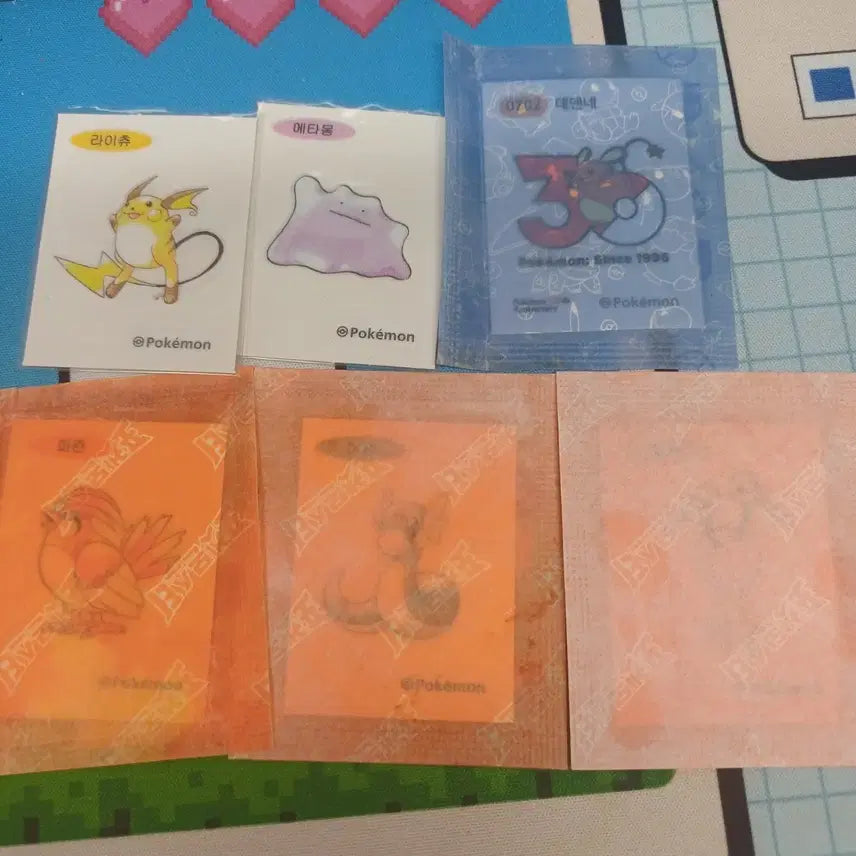 [BUNJANG] Pokemon 30th Anniversary Stickers Bundle Set (Ditto, Raichu, Dedenne, Dratini, Pidgey, Doduo) / 포켓몬 30주년 띠부씰 일괄(메타몽,라이츄,30주년데덴네,미뇽,피죤,두두)