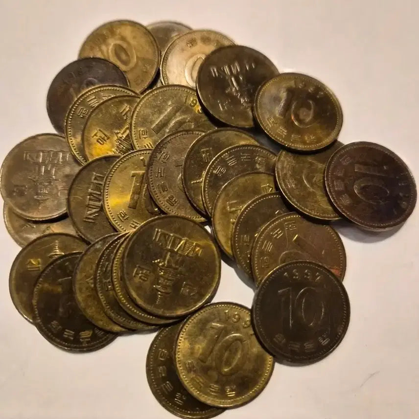 [BUNJANG] 1997 10 Won Coin Bundle (30 pcs) / 1997년 10원 동전 30개 일괄