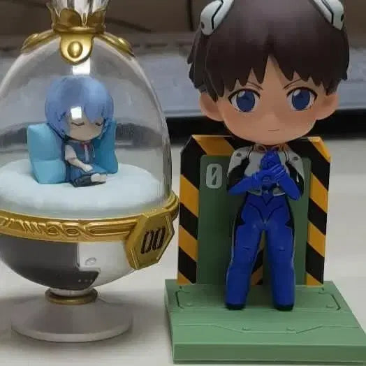 [BUNJANG] Funism Evangelion Ikari Shinji &amp; Ayanami Rei Figure Set / 에반게리온 funism 퍼니즘 이카리 신지 피규어 + 레이 e상