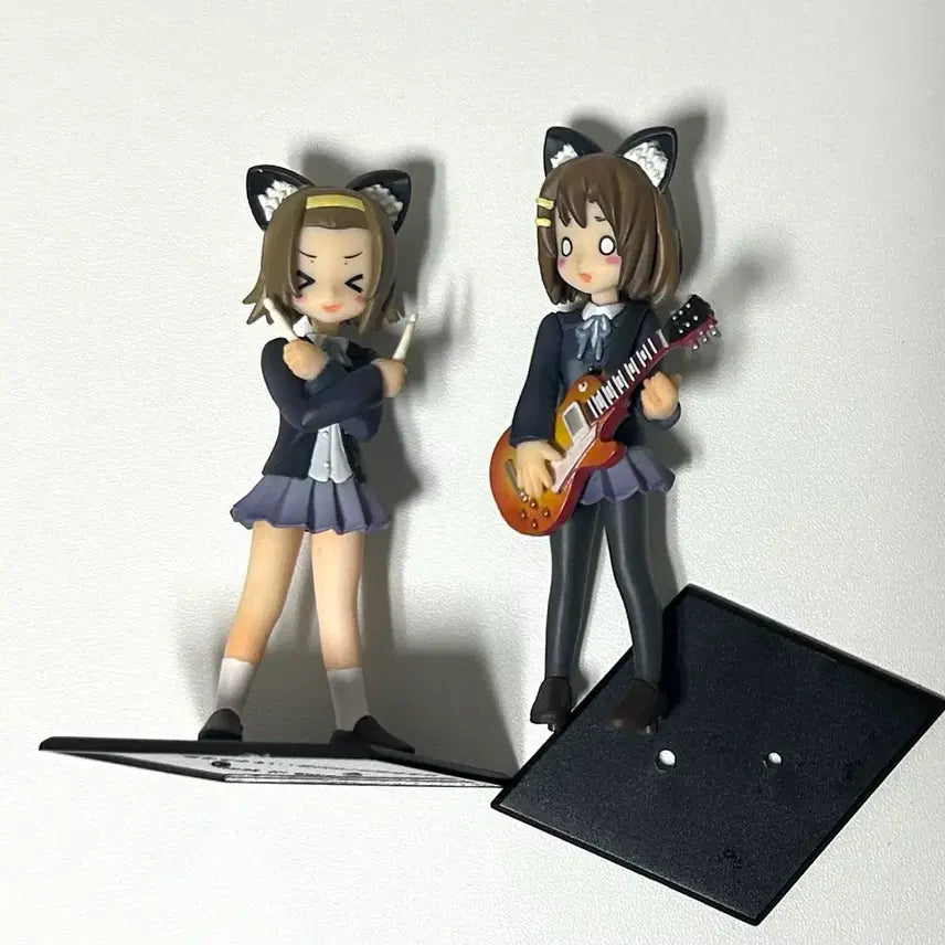 [BUNJANG] K-On! Yontengo Mini Figure Yui &amp; Ritsu School Uniform Cat Ears / 케이온 욘텐고 미니 피규어 유이 리츠 교복 미소녀 k-on 네코미미 고양