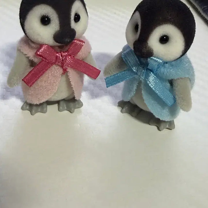 [BUNJANG] Sylvanian Families Penguin Duo Car Figure Set 5695 / 실바니안패밀리 펭귄 듀오 붕붕카 피규어 세트 5695