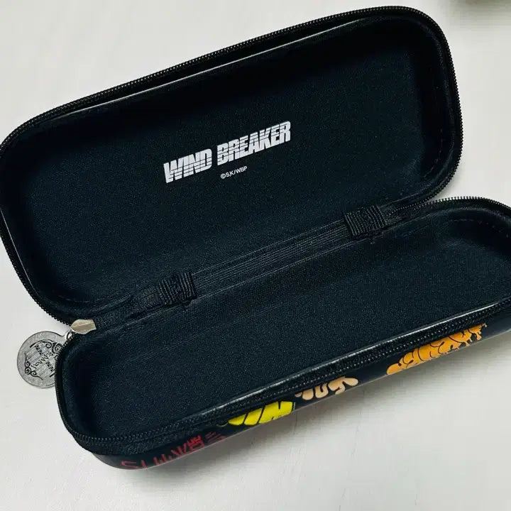 [BUNJANG] Winbre Collaboration Eyewear Case / 윈브레 콜라보 안경케이스