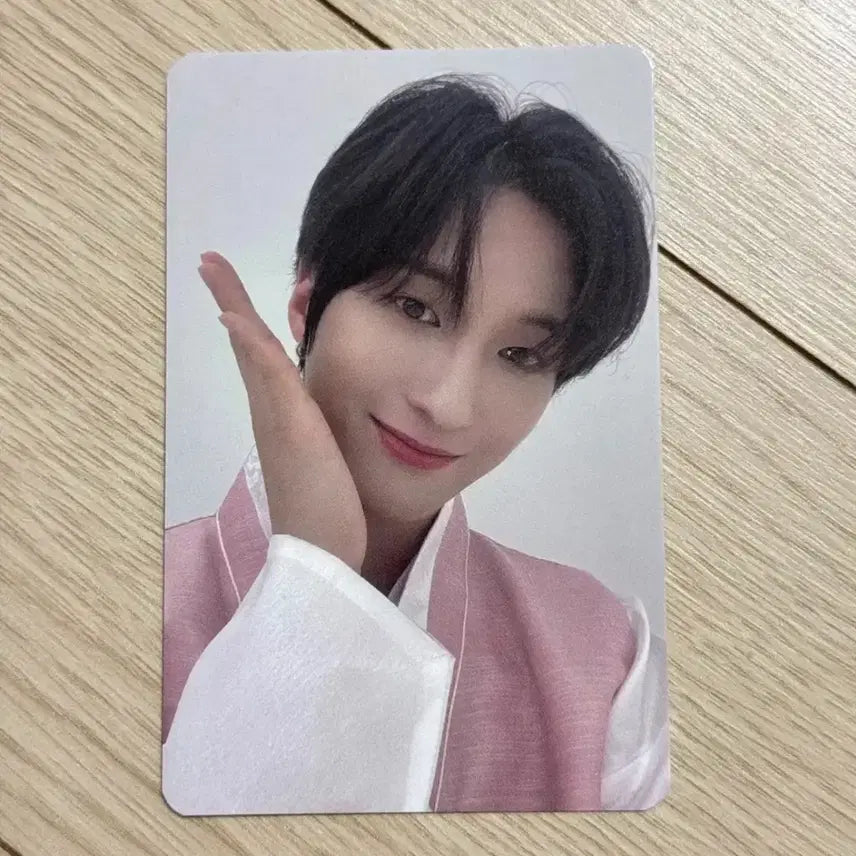 [BUNJANG] DKB Lee Chan We Love You Said It Bitrode Hanbok POB Photocard / 다크비 이찬 위럽유 말했잖아 비트로드 한복 미공포 특전 포카