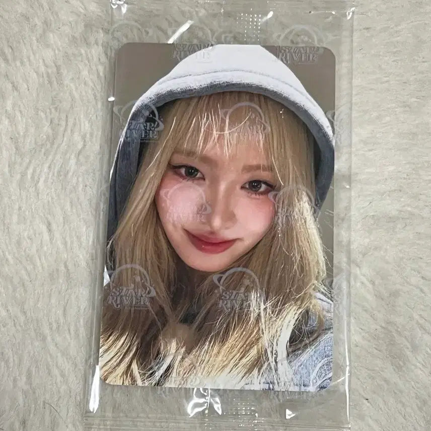 [BUNJANG] IVE Switch Starriver 3rd Gen POB Photocard Liz / 아이브 스위치 스타리버 3차 미공포 특전 포카 리즈