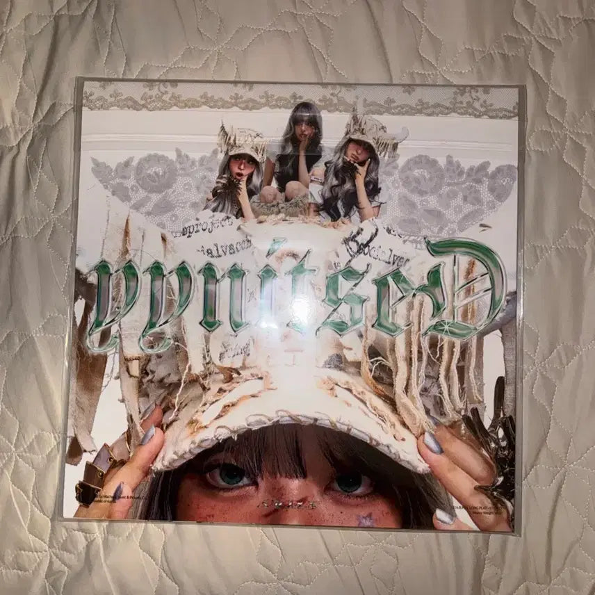 [BUNJANG] YongYong Limited Edition LP (Sealed) / 용용 한정 LP 미개봉(택포)