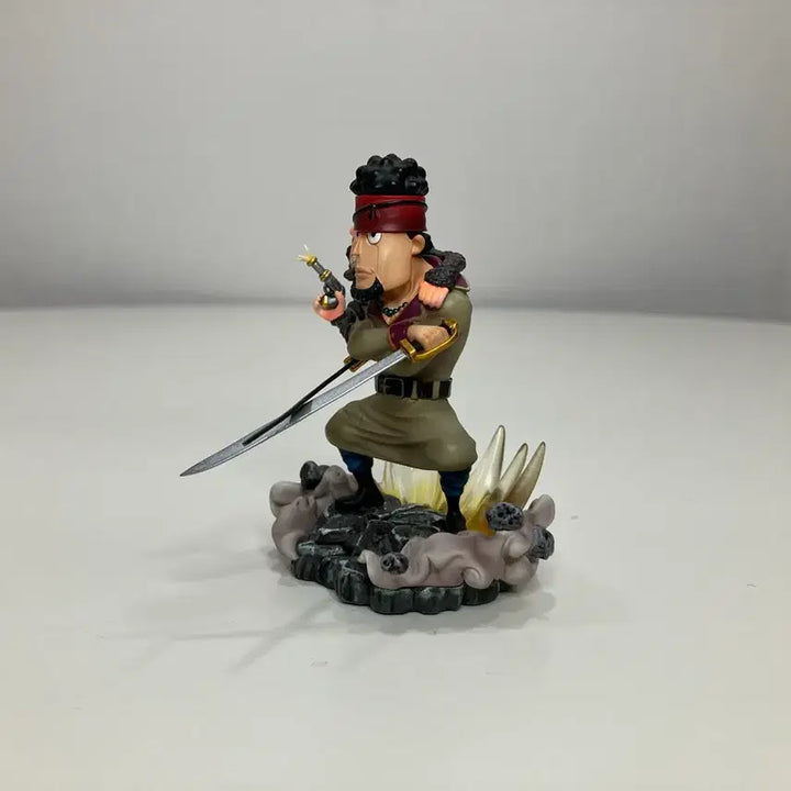 [BUNJANG] One Piece World Collectable Statue G5 Whitebeard Pirates Domi Figure (Unsealed) / [개봉] 원피스 월콜 레진 G5 흰수염 해적단 도미 피규어