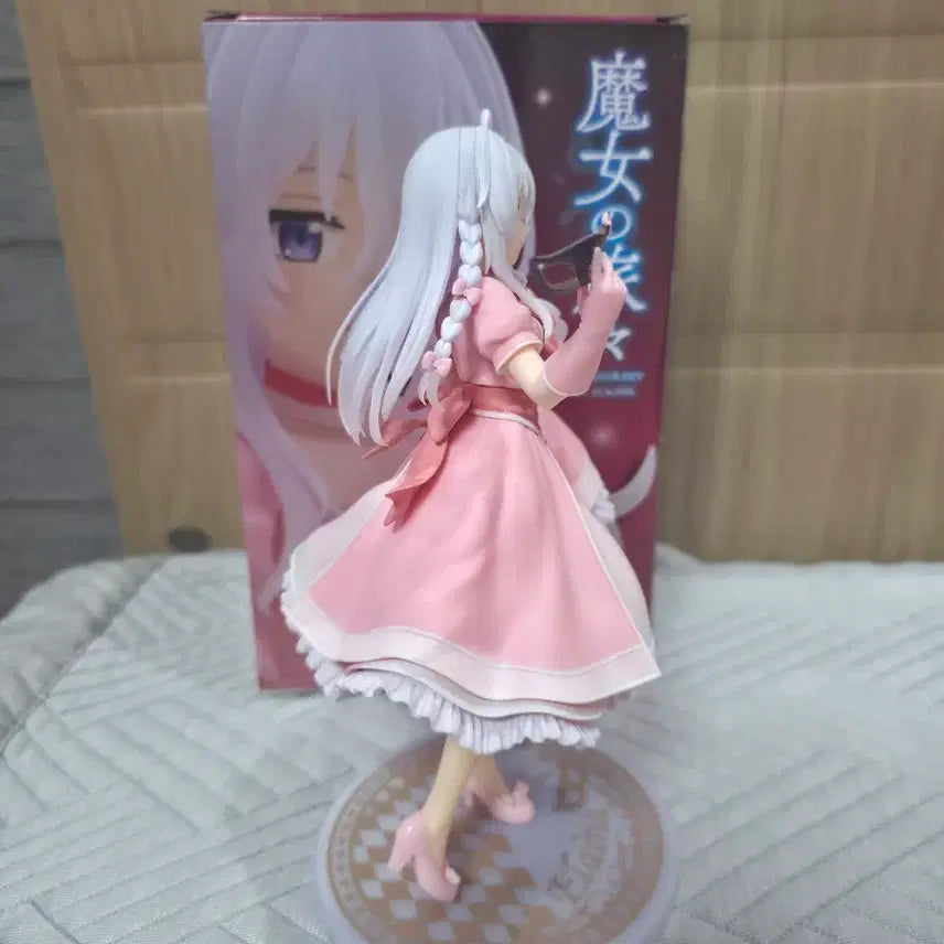 [BUNJANG] The Journey of Elaina Elaina Figure Mask Dress Ver. / 마녀의 여행 일레이나 피규어 가면 드레스