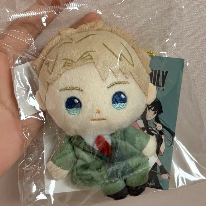 [BUNJANG] Spy x Family Loid Plush Keychain / 스파이패밀리 로이드 인형