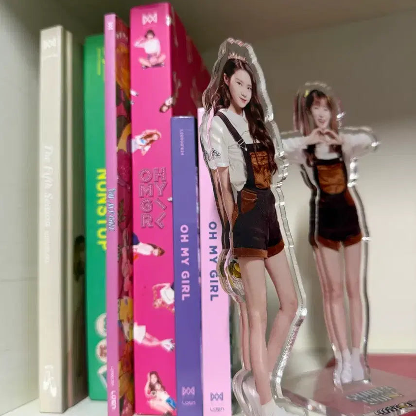 [BUNJANG] OH MY GIRL Album &amp; Acrylic Stand Set / 오마이걸 앨범 및 아크릴스탠드