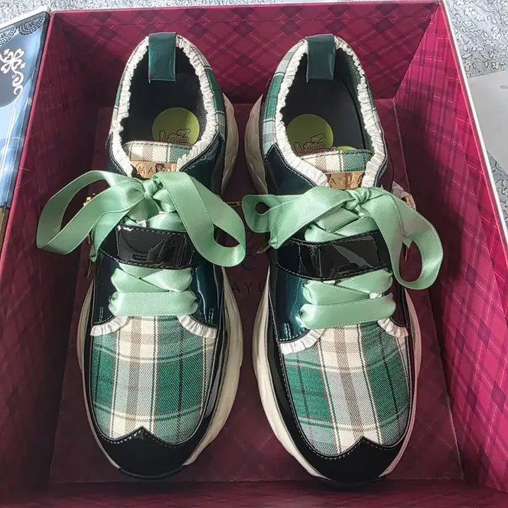 [BUNJANG] Mayla X Charms!witch Su Suit Sneakers / (정가이하)캐캐체 mayla 아무 애뮬릿 클로버 신발 스니커즈