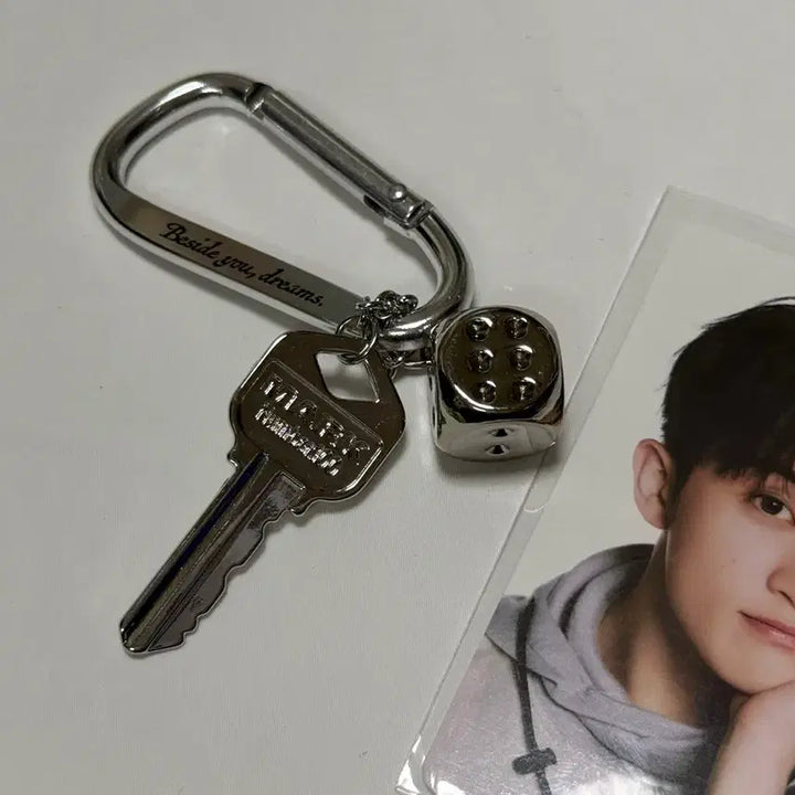 [BUNJANG] NCT DREAM Dreamquest Fanmeeting Carabiner Keychain Mark / 엔시티드림 팬미팅 드림퀘스트 엠디 카라비너 키체인 마크
