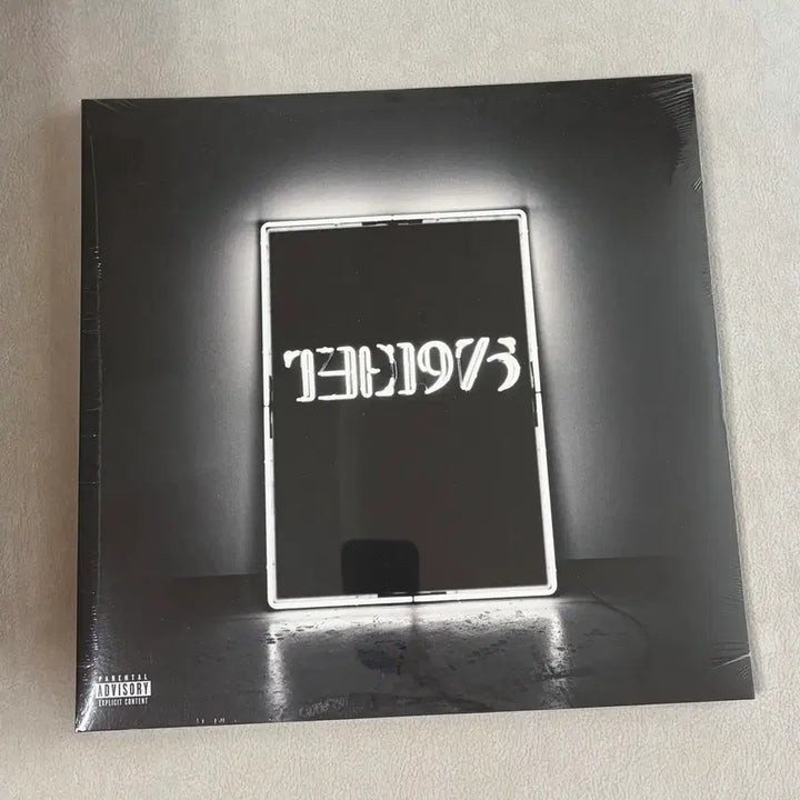 [BUNJANG] The 1975 - The 1975 (1st Album) [Sealed] / (미개봉) the 1975 lp 1집