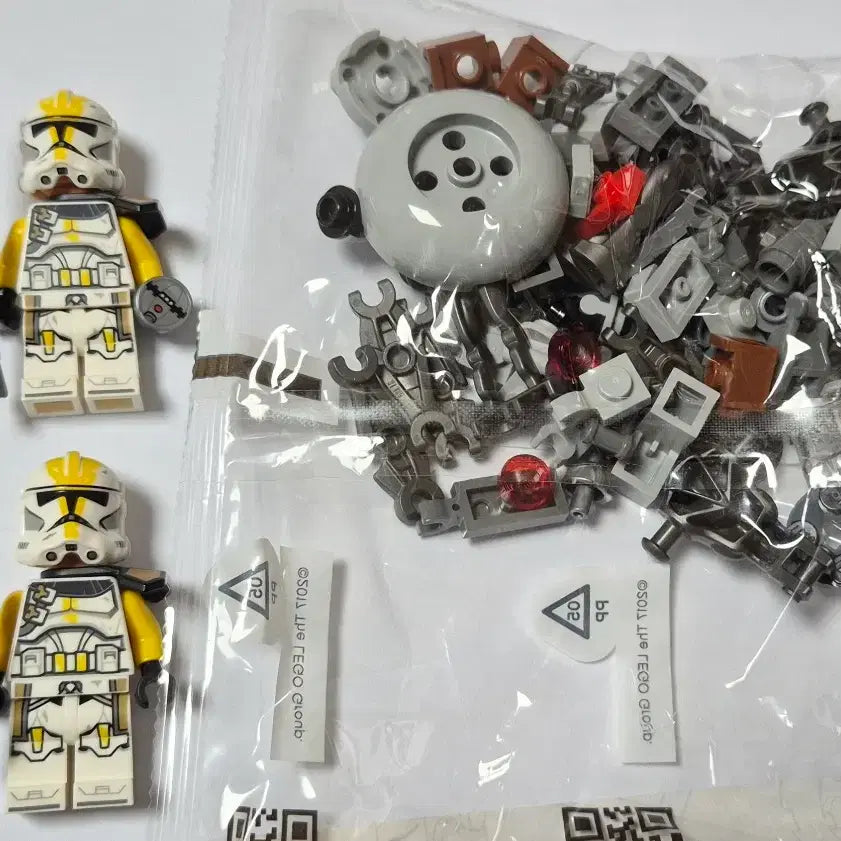 [BUNJANG] LEGO Star Wars Clone Trooper &amp; Droid Bundle Set / 레고 스타워즈 클론 트루퍼 &amp; 드로이드 일괄